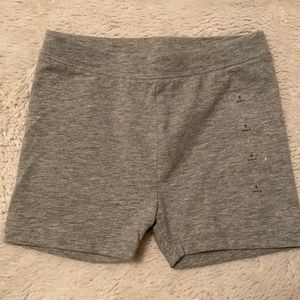 GAP grey tumble shorts